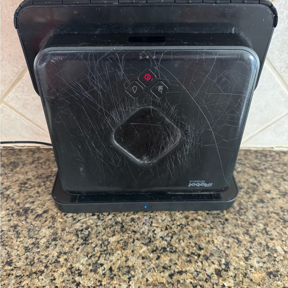 iRobot Braava Jet Mopping Robot